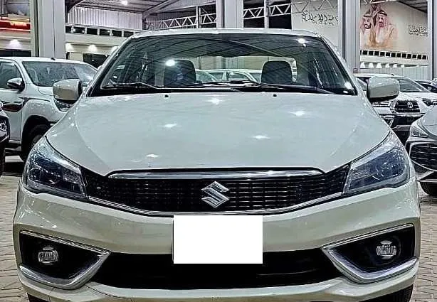 سوزوكي · سياز 2023 للبيع في الرياض — ممشى 98,000 كم