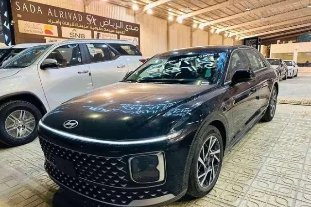 هيونداي · ازيرا 2026 للبيع في الرياض — ممشى 12 كم