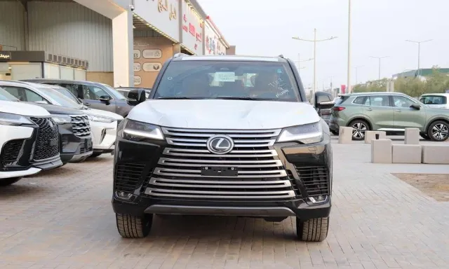 لكزس · ال اكس 600 2026 للبيع في الرياض — ممشى 360 كم