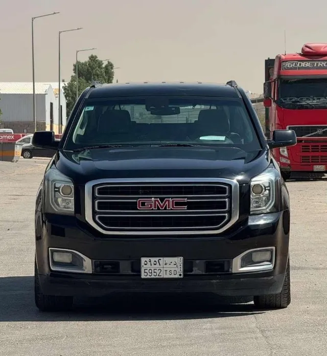 جمس يوكن 2018 للبيع في الرياض — ممشى 48,000 كم