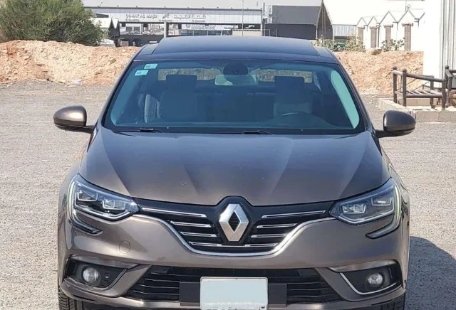 رينو ميجان 2018 للبيع في الرياض — ممشى 277,000 كم