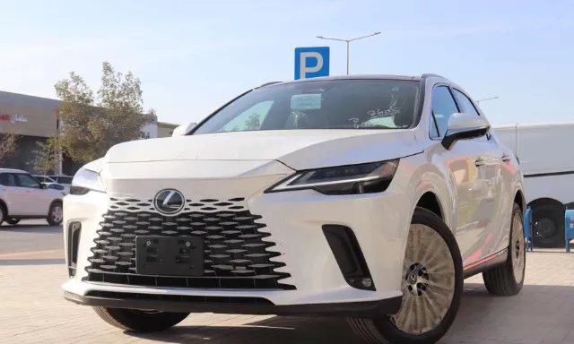 لكزس · ار اكس 2026 للبيع في الرياض — ممشى 100,000 كم