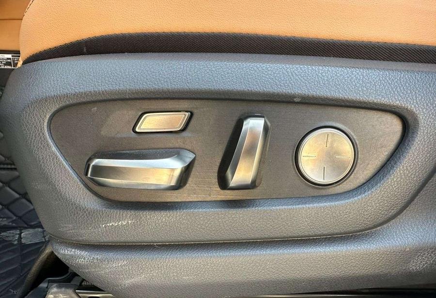 لكزس LX 600 BB موديل 2024 عداد 41 الف