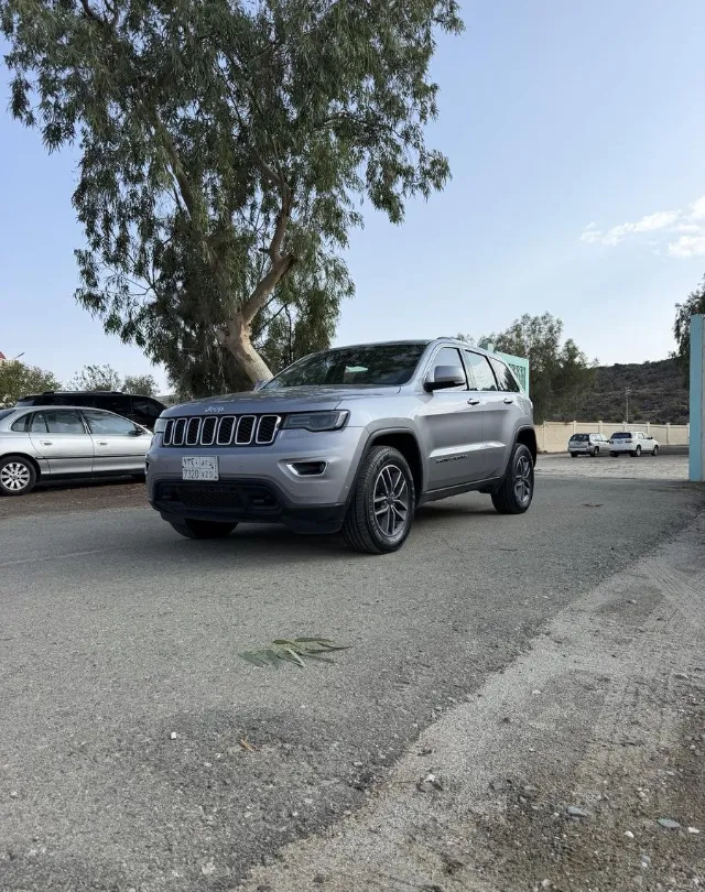 جيب · شيروكي 2020 للبيع في الباحة — ممشى 178,000 كم