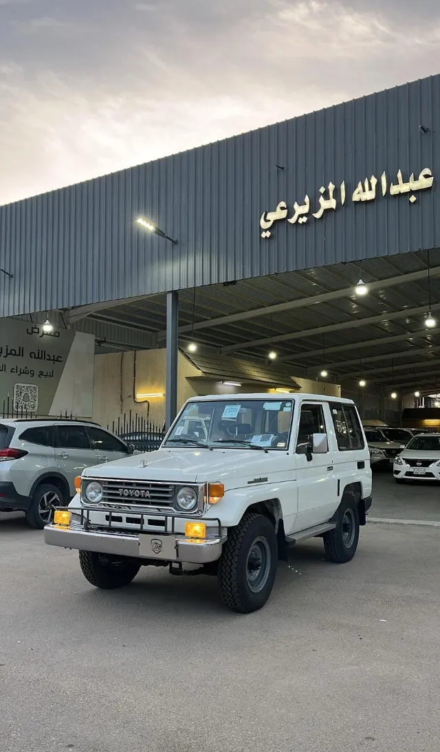 تويوتا · لاندكروزر 70 1991 للبيع في بريدة — ممشى 406,000 كم
