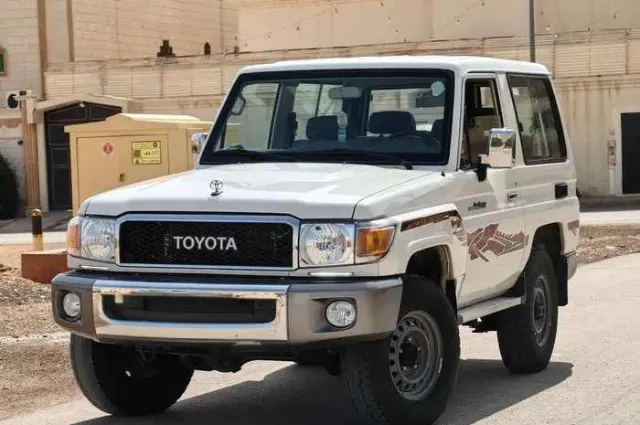 تويوتا · لاندكروزر 70 2023 للبيع في الرياض — ممشى 79 كم